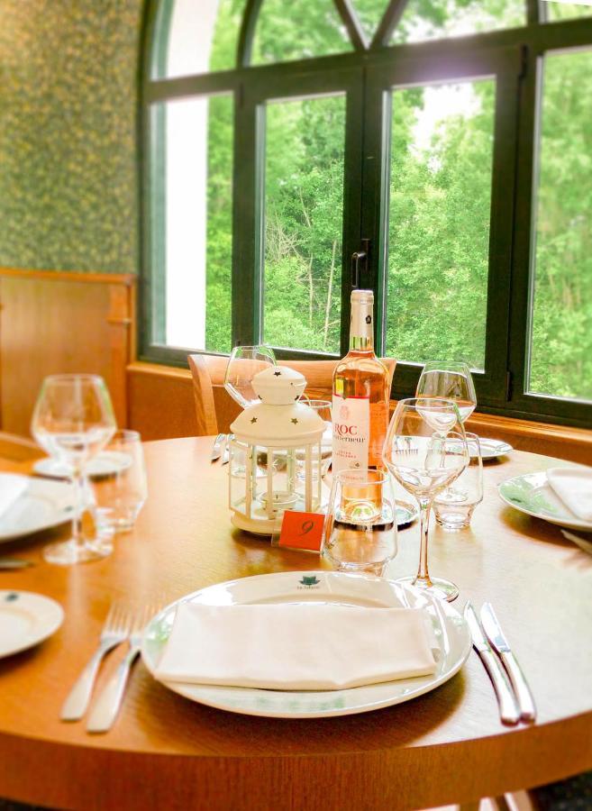 Logis Hotel - Restaurant Le Tulipier Vienne-le-Château Exteriér fotografie