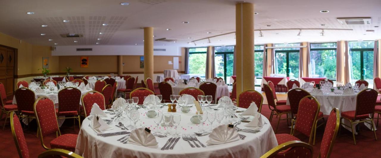 Logis Hotel - Restaurant Le Tulipier Vienne-le-Château Exteriér fotografie