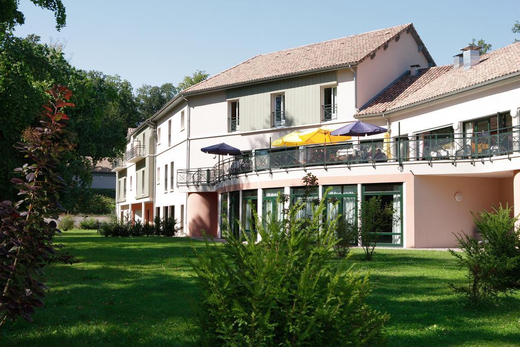 Logis Hotel - Restaurant Le Tulipier Vienne-le-Château Pokoj fotografie